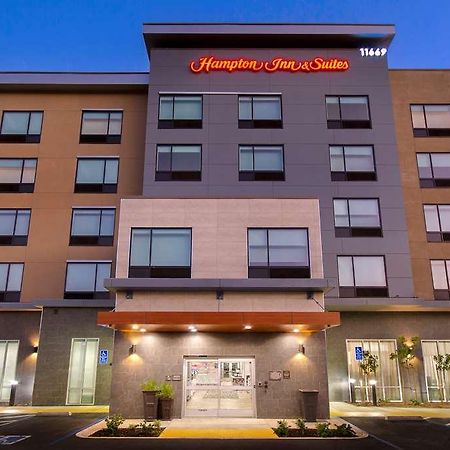 Hampton Inn & Suites Ontario Ранчо-Кукамонга Экстерьер фото