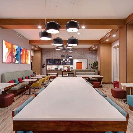 Hampton Inn & Suites Ontario Ранчо-Кукамонга Экстерьер фото